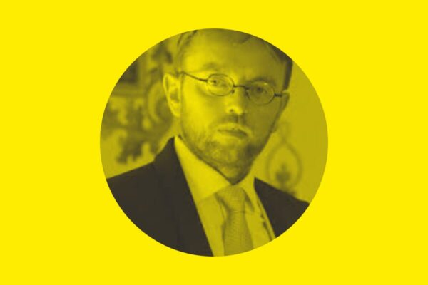 Un bacio tra giustizia e pace