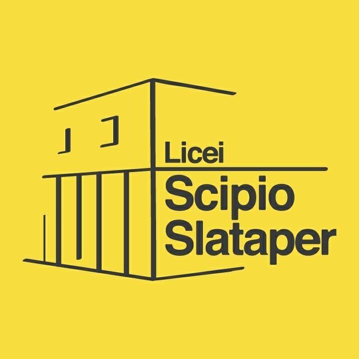 Gli studenti del Coro Scolastico SLATAPER