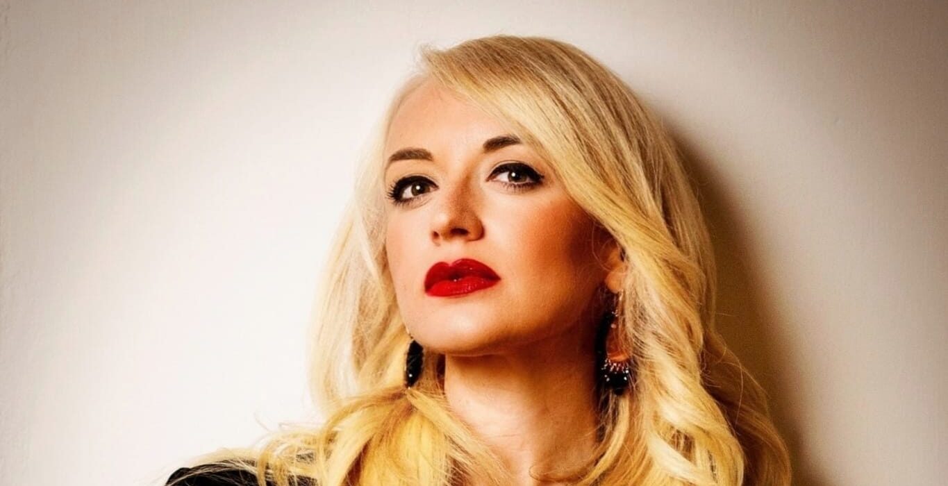 La strada di casa. Figli in cerca delle origini