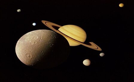 Il "bacio" fra Luna e Saturno - Un evento da osservare al telescopio