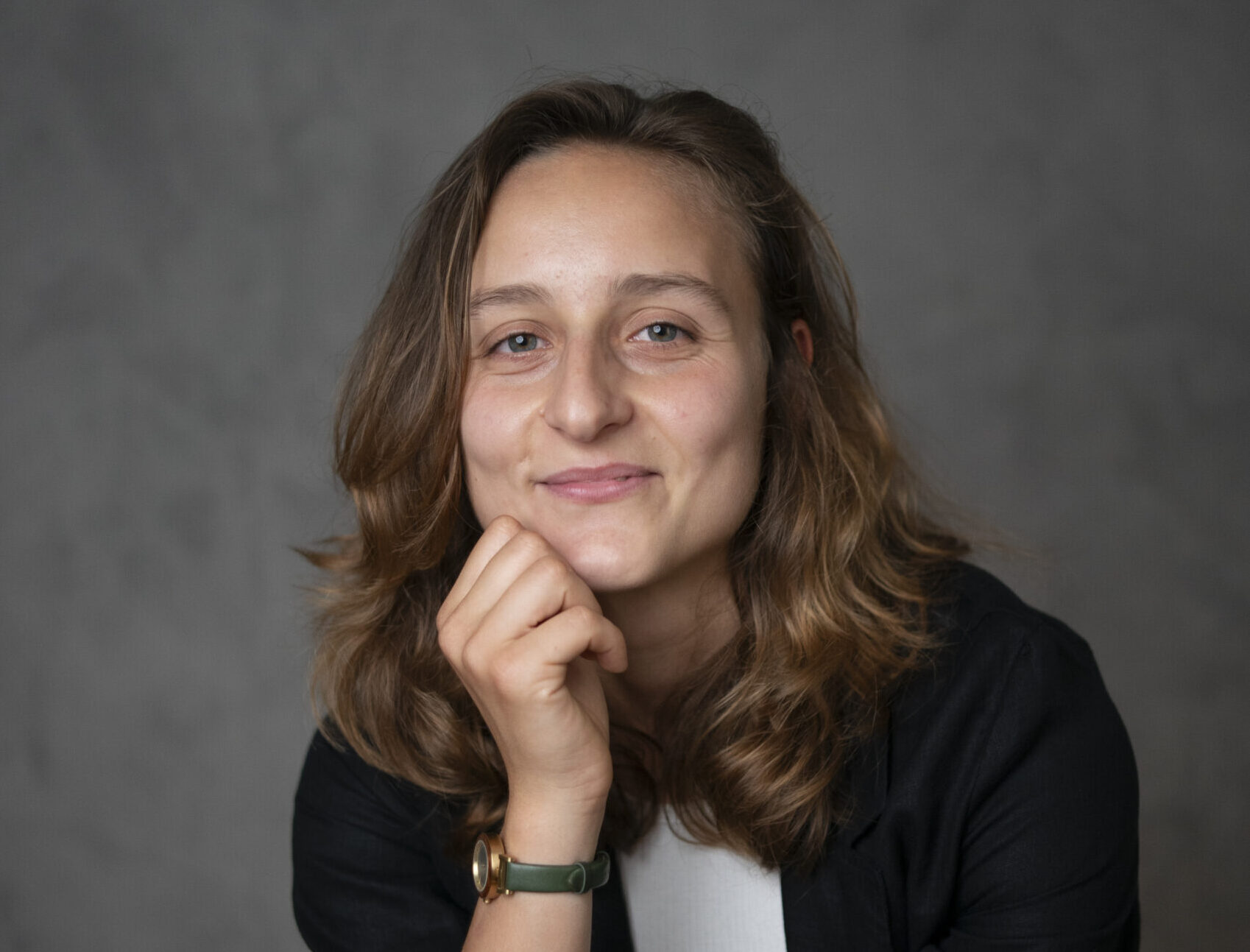 Andreaa Simionel, “La ragazza d’aria” – con Valentina Farinaccio