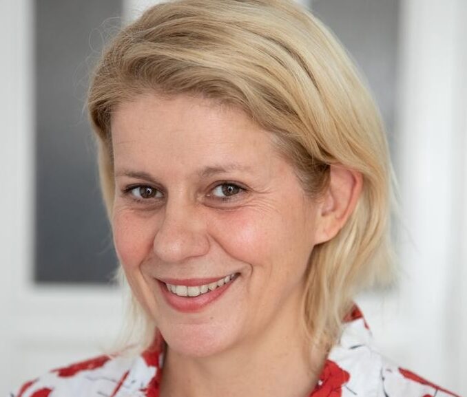 Tonia Mastrobuoni, “La peste. Indagine sulla destra in Germania” – con Corrado Formigli